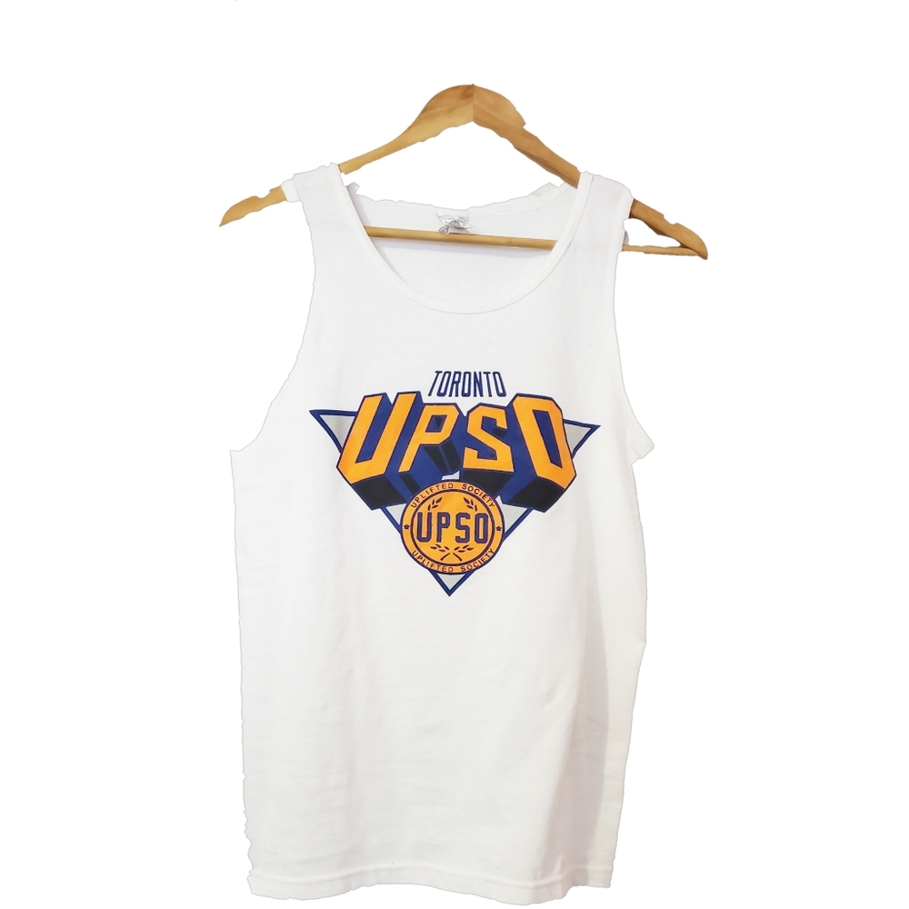 NEVER WORN W/OUT TAGS: WHITE GRAPHIC TANK